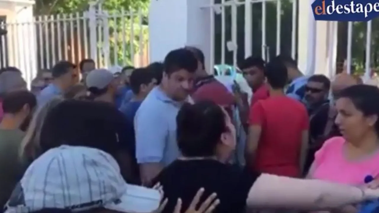 "Mi viejo se murió acá", el desgarrador grito de una despedida de Fabricaciones Militares