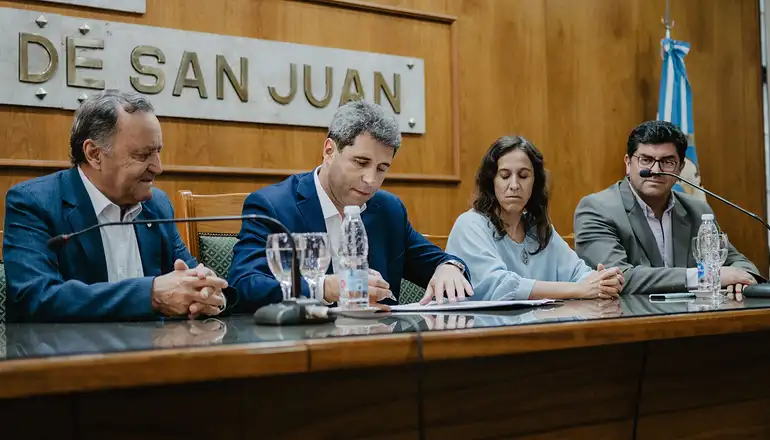 San Juan: Sergio Uñac presentará su gabinete con paridad de género