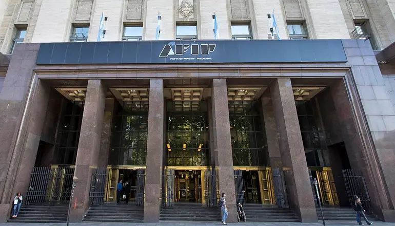 La AFIP avanza contra los argentinos con offshores