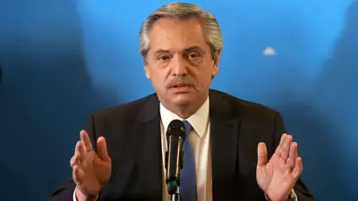 En conferencia de prensa, Alberto Fernández anunció a su equipo: "Vamos a enfrentar un enorme desafío" En conferencia de prensa, Alberto Fernández anunció a su equipo: "Vamos a enfrentar un enorme desafío"