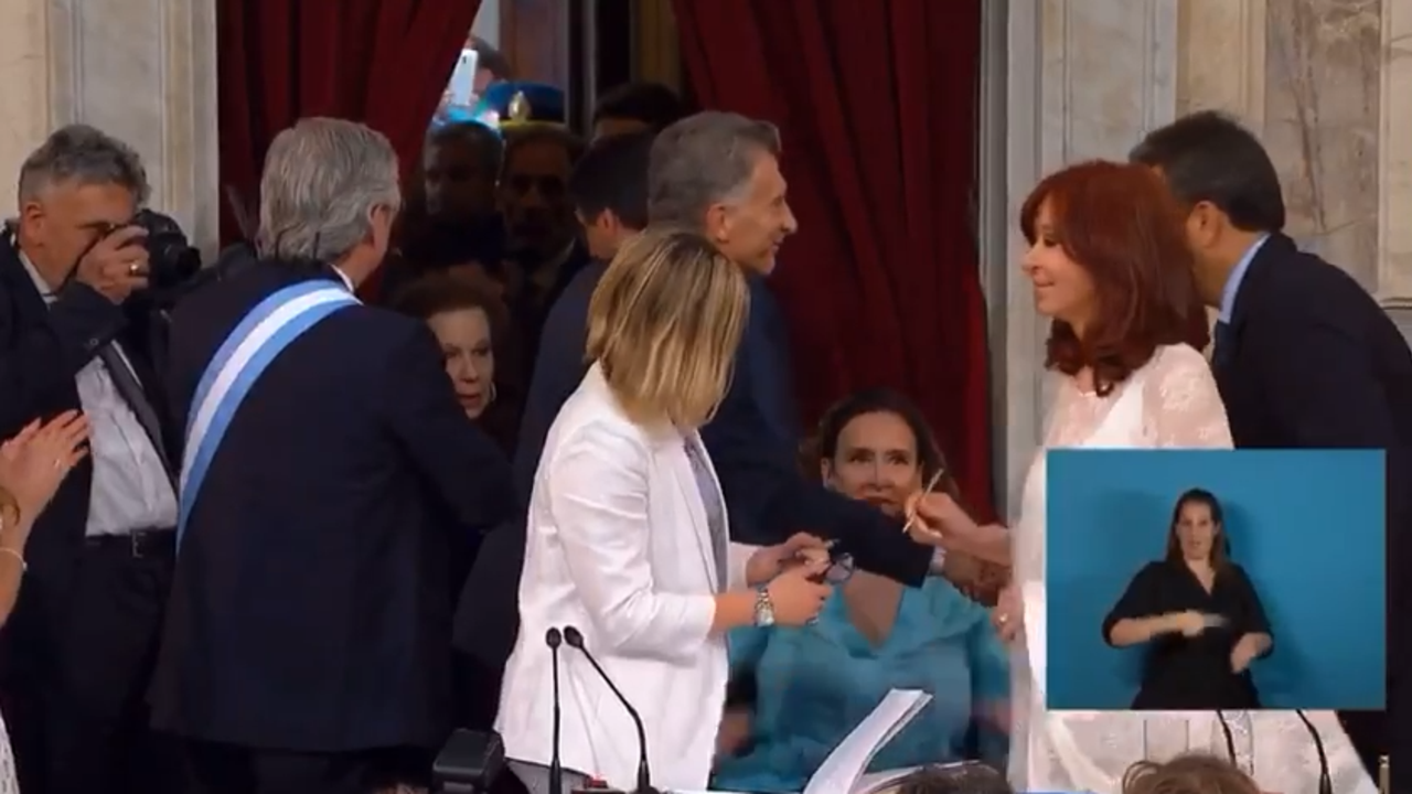 Mauricio Macri se fue del Congreso sin saludar a Cristina Fernández de Kirchner