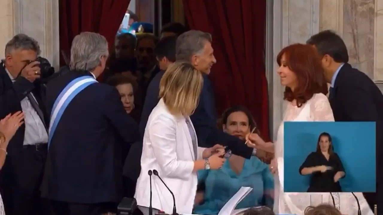 Mauricio Macri se fue del Congreso sin saludar a Cristina Fernández de Kirchner