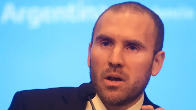 Martín Guzmán aseguró que “no es momento de levantar el cepo” al dólar Martín Guzmán aseguró que “no es momento de levantar el cepo” al dólar