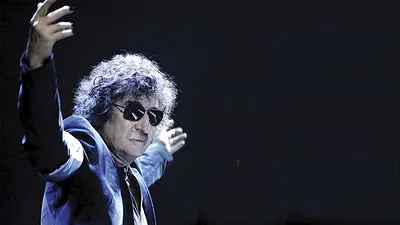 Fans de Charly García ovacionaron y cantaron "Alberto Presidente" en el Luna Park Fans de Charly García ovacionaron y cantaron "Alberto Presidente" en el Luna Park