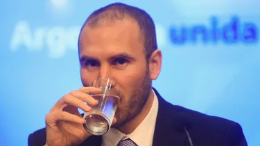 Guzmán piensa reestructurar la deuda con el Club de París