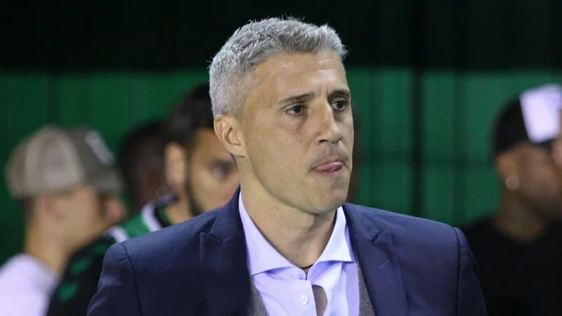 Hernán Crespo suena como posible entrenador de Independiente