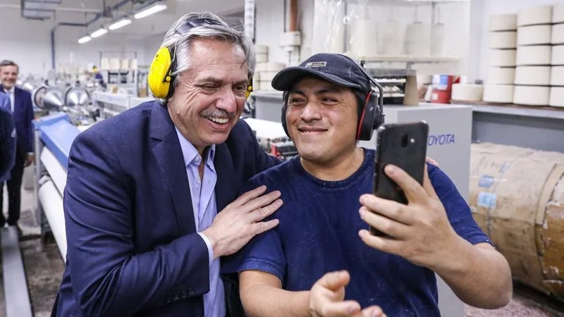 Alberto Fernández anuncia que el Estado toma control de la empresa de alimentos Vicentín