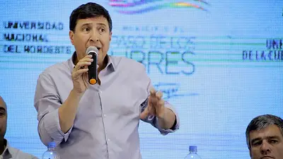 Coronavirus: Daniel Arroyo anunció un "permiso para circular" para voluntarios de merenderos y comedores Coronavirus: Daniel Arroyo anunció un "permiso para circular" para voluntarios de merenderos y comedores