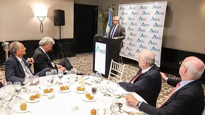 Alberto Fernández se reunió con Héctor Magnetto, Paolo Rocca y los empresarios más importantes del país Alberto Fernández se reunió con Héctor Magnetto, Paolo Rocca y los empresarios más importantes del país