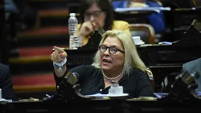 Elisa Carrió se despidió del Congreso con un mensaje "a los que la odian" Elisa Carrió se despidió del Congreso con un mensaje "a los que la odian"