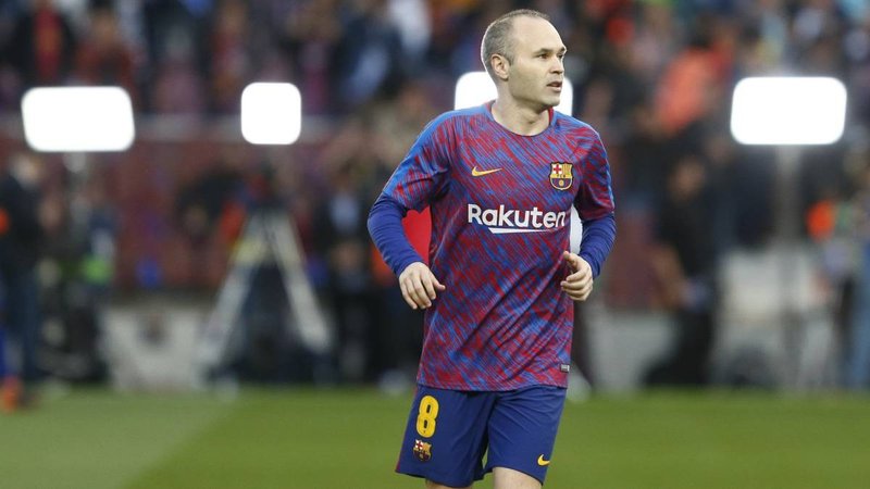 Juan Sebastián Verón confirmó que inició conversaciones con Andrés Iniesta para incorporarlo a Estudiantes de La Plata