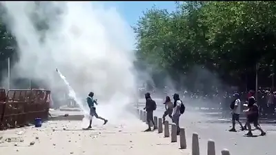 Minería en Mendoza: represión, heridos y 16 detenciones en la movilización Minería en Mendoza: represión, heridos y 16 detenciones en la movilización