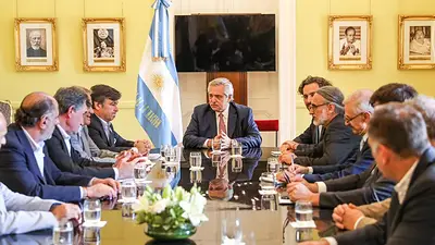 Cruce entre la Mesa de Enlace y Luis Basterra por las retenciones y la promesa de Alberto Fernández a productores Cruce entre la Mesa de Enlace y Luis Basterra por las retenciones y la promesa de Alberto Fernández a productores