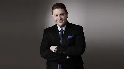 El insólito editorial de Jonatan Viale donde justifica a los porteños que rompen la cuarentena El insólito editorial de Jonatan Viale donde justifica a los porteños que rompen la cuarentena