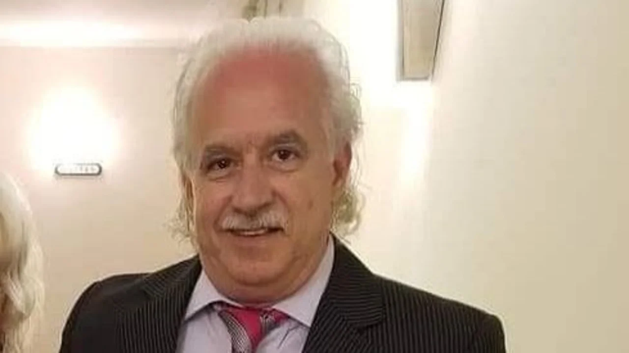 Buscan al ginecólogo desaparecido que dejó millones de pesos, dólares, euros y oro en su auto BMW