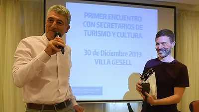 Cumbre en Villa Gesell para reactivar el turismo y la cultura bonaerense Cumbre en Villa Gesell para reactivar el turismo y la cultura bonaerense