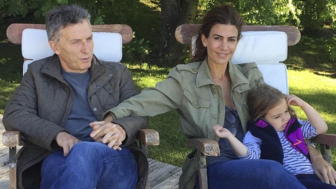 Con la metáfora de un río, reapareció Mauricio Macri para saludar por fin de año