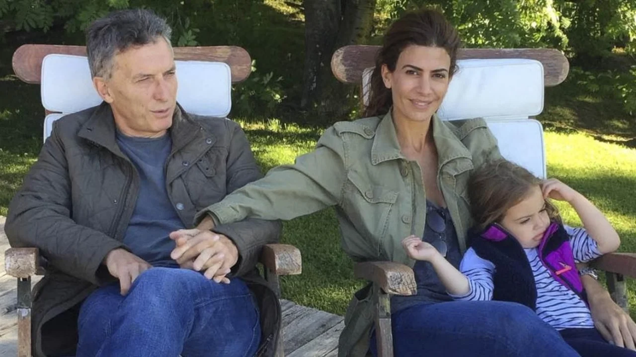 Con la metáfora de un río, reapareció Mauricio Macri para saludar por fin de año