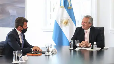 Alberto Fernández anunció inversiones de Ford: "Si la industria crece, nuestro país crece" Alberto Fernández anunció inversiones de Ford: "Si la industria crece, nuestro país crece"