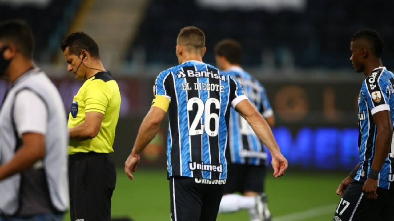 "El Diegote": el particular homenaje de un delantero argentino a Maradona