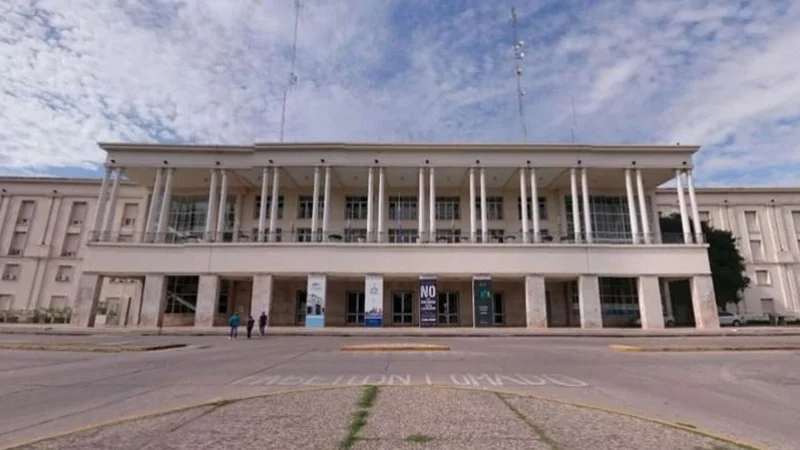 Escándalo en Córdoba: proponen distinguir en la UNC a dos ex funcionarios de la dictadura cívico militar