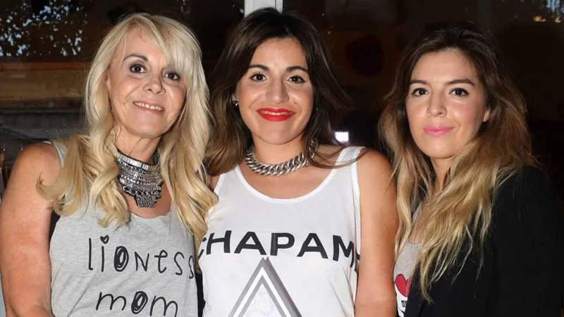 Dalma y Gianinna le escribieron emotivos mensajes a Claudia por su cumpleaños