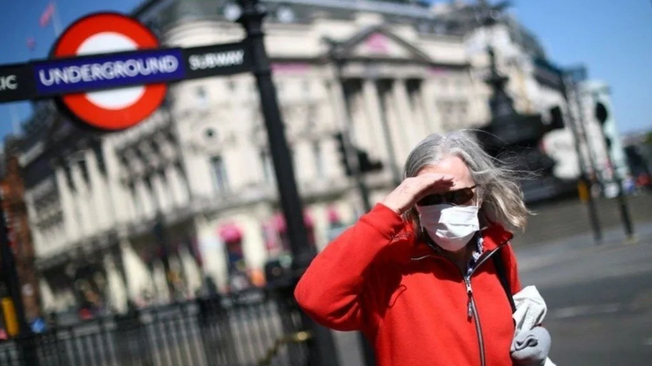 La cepa británica crece 
