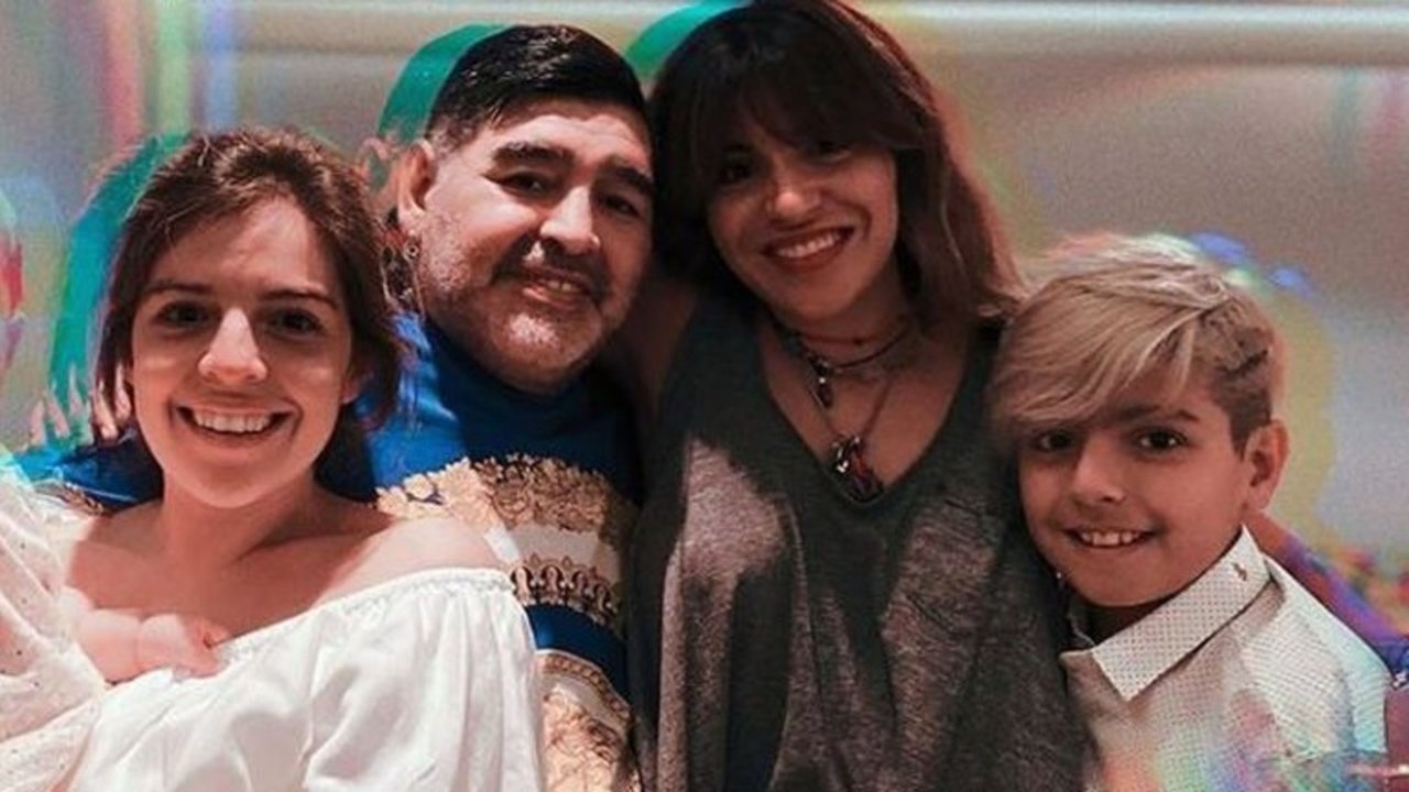 La inesperada decisión de Gianinna a días de la muerte de Diego Maradona