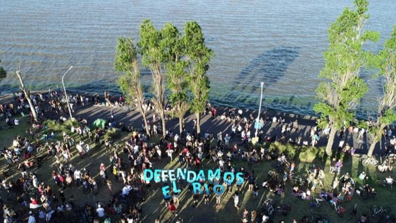 Rechazo masivo a privatizar Costa Salguero: denuncian que de los 50 a favor, 35 son funcionarios porteños