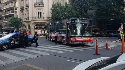 Paro de colectivos en el AMBA: las empresas levantaron el lockout aunque no descartan nuevas medidas de fuerza Paro de colectivos en el AMBA: las empresas levantaron el lockout aunque no descartan nuevas medidas de fuerza
