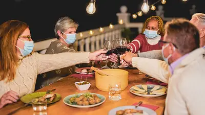 Límites de personas, aire libre y cuidados: todo lo que hay que saber para pasar las Fiestas Límites de personas, aire libre y cuidados: todo lo que hay que saber para pasar las Fiestas