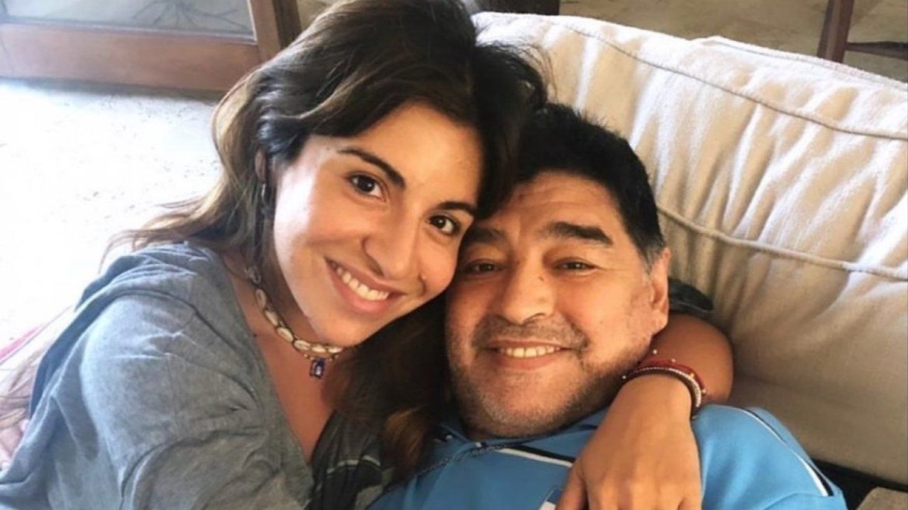 Gianinna Maradona y Diego Maradona 