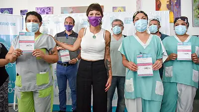 Mayra Mendoza en la vacunación del coronavirus en Quilmes Mayra Mendoza en la vacunación del coronavirus en Quilmes
