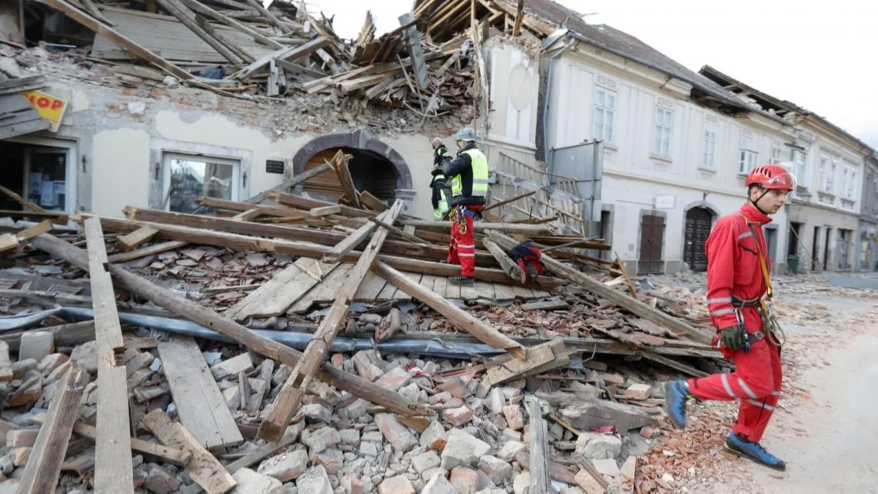 "Hay muertos y heridos": trágico terremoto desata el pánico en Croacia