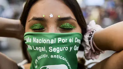 Galería de fotos: la marea verde arrasó las calles pidiendo por el aborto legal Galería de fotos: la marea verde arrasó las calles pidiendo por el aborto legal