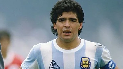 Todo Diego es político: la vida de Maradona bajo la mirada de 11 escritoras Todo Diego es político: la vida de Maradona bajo la mirada de 11 escritoras