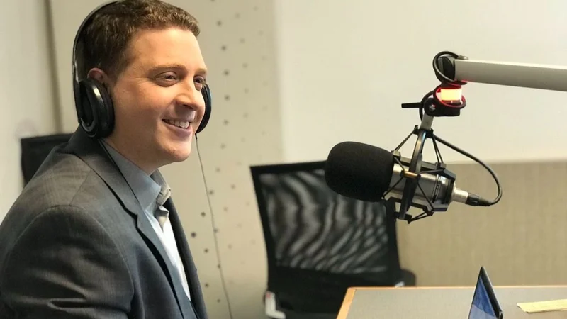 Jonatan Viale se suma a Luis Majul en la grilla ultraopositora de Radio Rivadavia