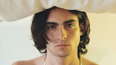 Fran Rizzaro sigue adelantando lo que será su EP con "Será Mejor" Fran Rizzaro sigue adelantando lo que será su EP con "Será Mejor"