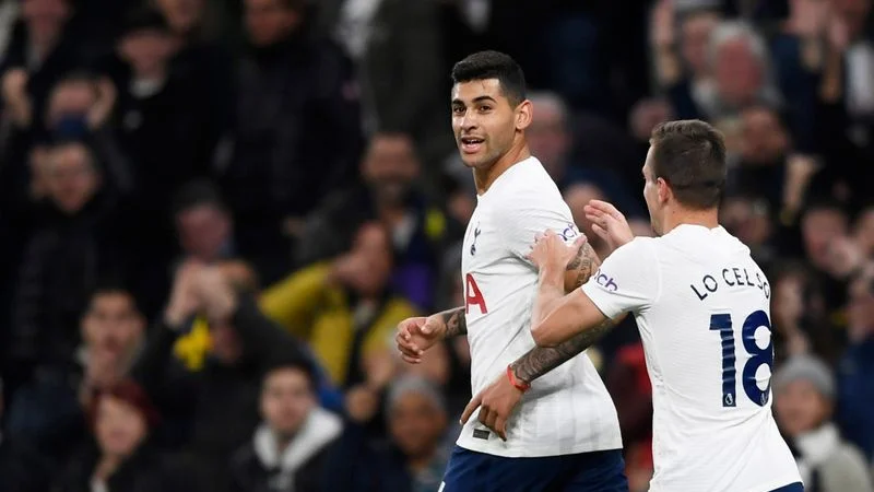 Argentino Romero no volverá a jugar este año, dice el técnico del Tottenham