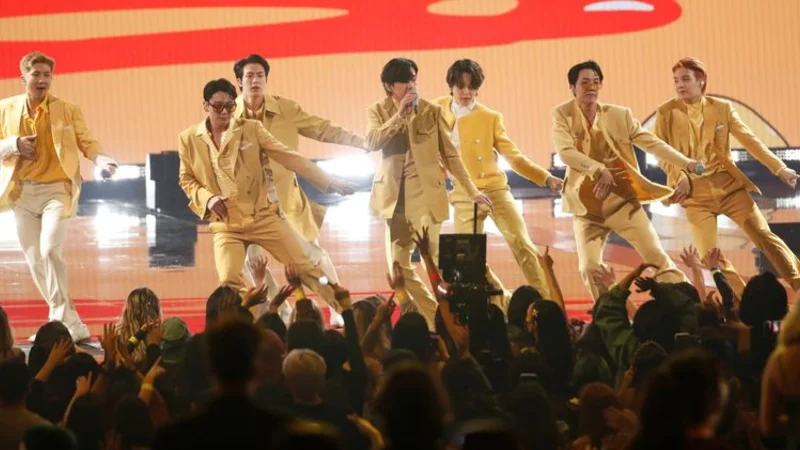 La sensación del K-pop, BTS, quiere "verte en Seúl" en marzo