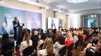 Cafiero: “Necesitamos avanzar en un modelo económico con diversidad y oportunidades para todos y todas” Cafiero: “Necesitamos avanzar en un modelo económico con diversidad y oportunidades para todos y todas”