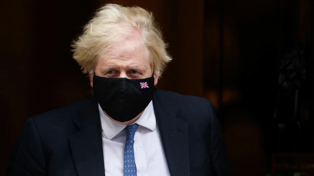 Investigación sobre fiestas en cuarentena comprometen a Boris Johnson