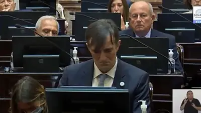 Esteban Bullrich dejó el Senado: emotivo discurso y aplausos de todos los senadores Esteban Bullrich dejó el Senado: emotivo discurso y aplausos de todos los senadores