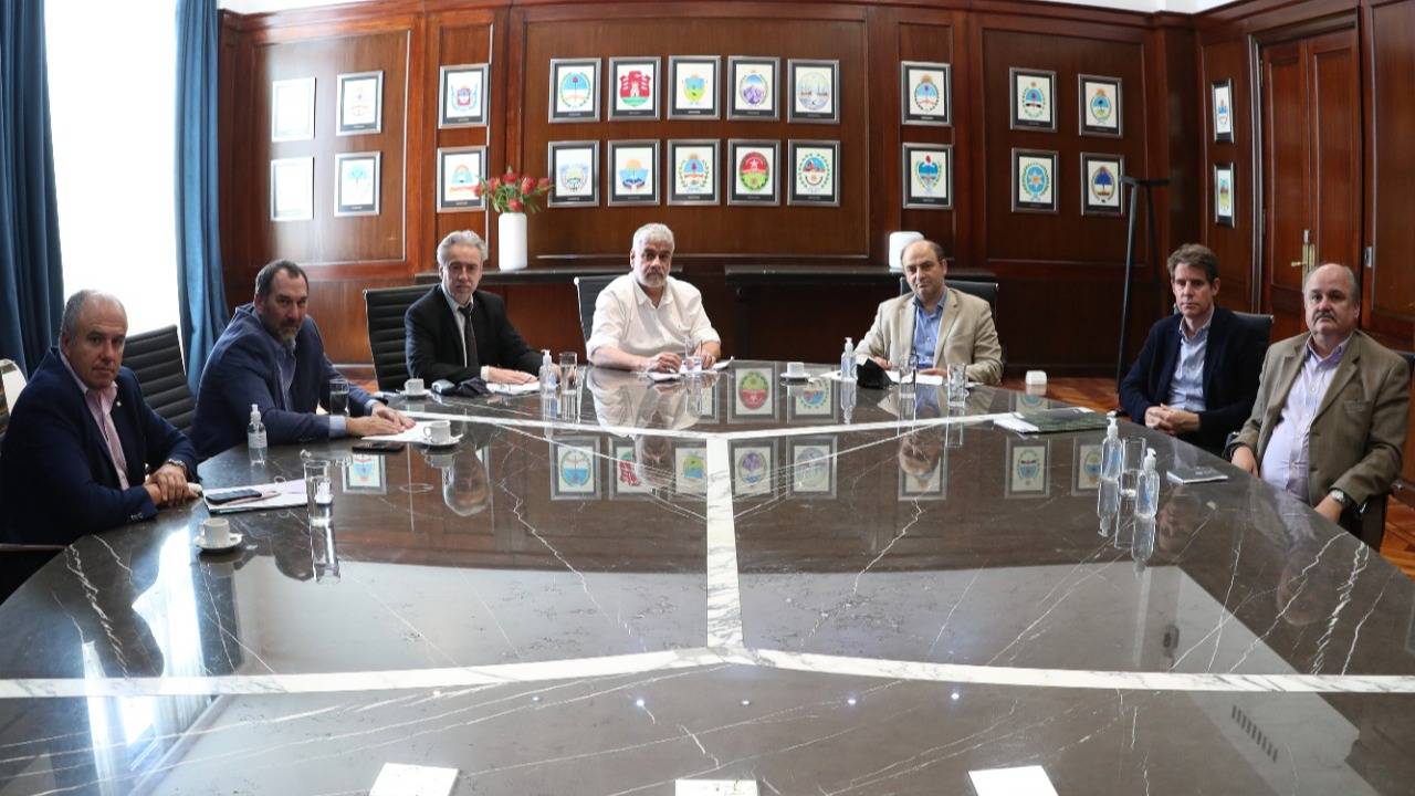El Gobierno avanzó en un acuerdo para bajar el precio de cinco cortes de carne