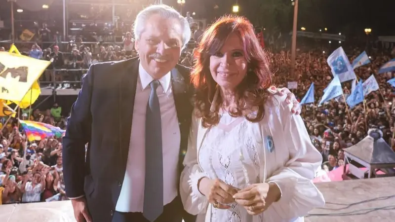 Efecto #10D: en el gobierno hablan de la plaza "de la recuperación"