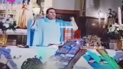 Un cura antivacunas y "exorcista" estalló contra el pase sanitario en misa Un cura antivacunas y "exorcista" estalló contra el pase sanitario en misa