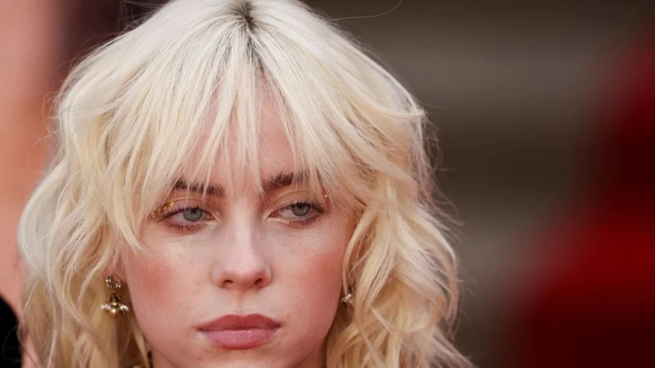 Billie Eilish dice que ver pornografía desde los 11 años "realmente destruyó mi cerebro"