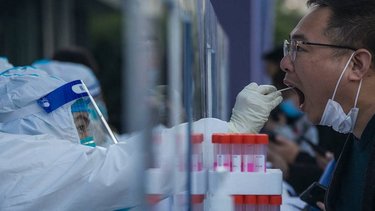 OMS alerta por el "peligro" para Navidad y Año Nuevo