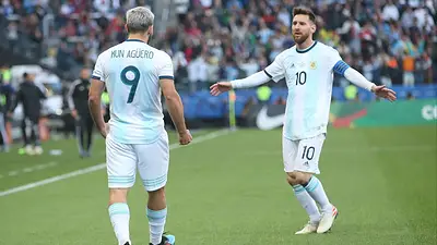 De Messi para Agüero: "Voy a extrañar muchísimo estar con vos adentro de la cancha" De Messi para Agüero: "Voy a extrañar muchísimo estar con vos adentro de la cancha"