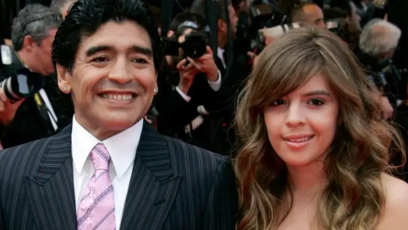 Diego Maradona, fútbol, Dalma Maradona, televisión, documental